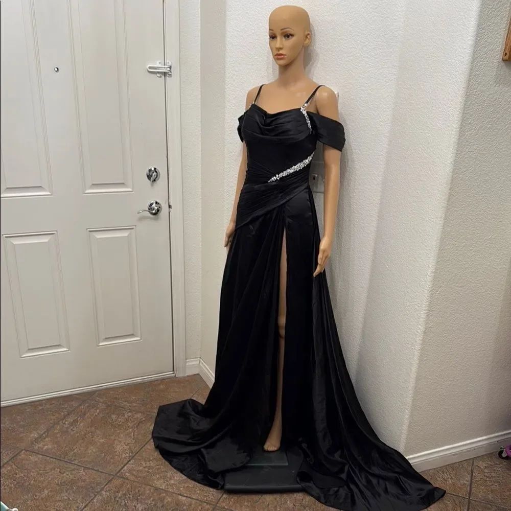 Black Ruched Off-Shoulder Prom Gown - Picture 4 of 17